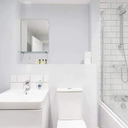Contemporary 1 Bed *